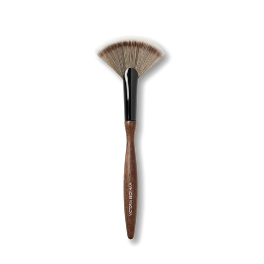 14. Fan Brush